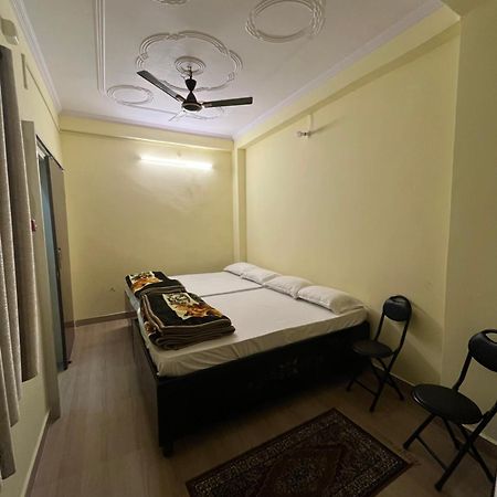 Incredible Banaras Inn Варанасі Екстер'єр фото